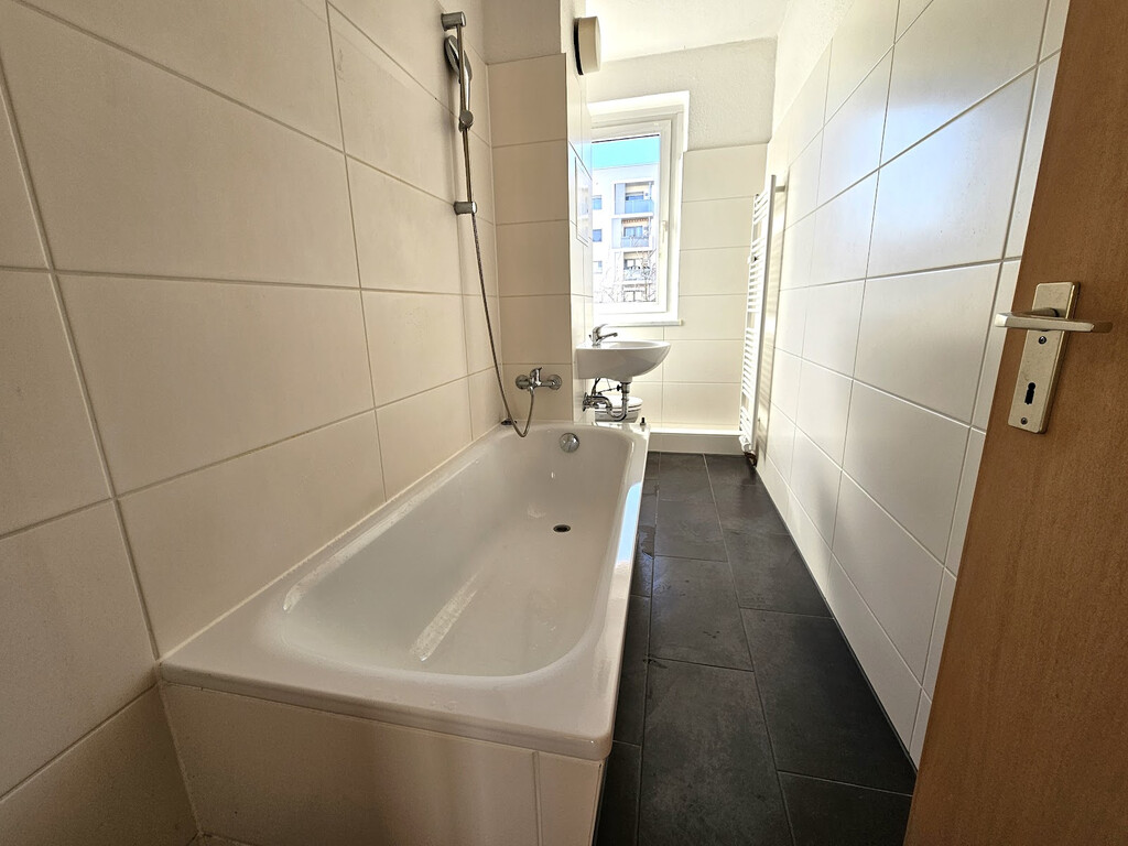 Ufaer Straße 15, 06128 Halle (Saale)