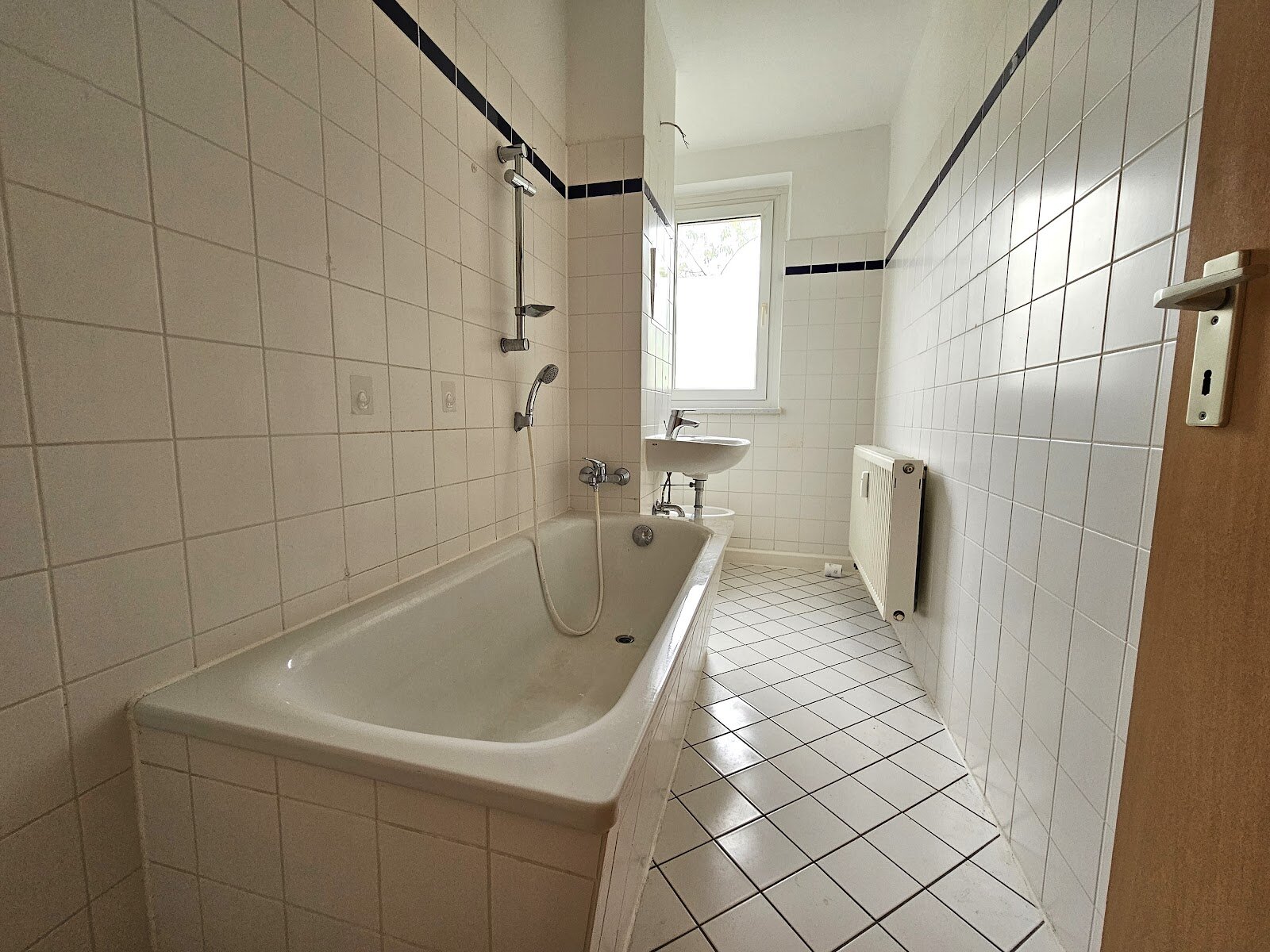 Amsterdamer Straße 38, 06128 Halle (Saale)