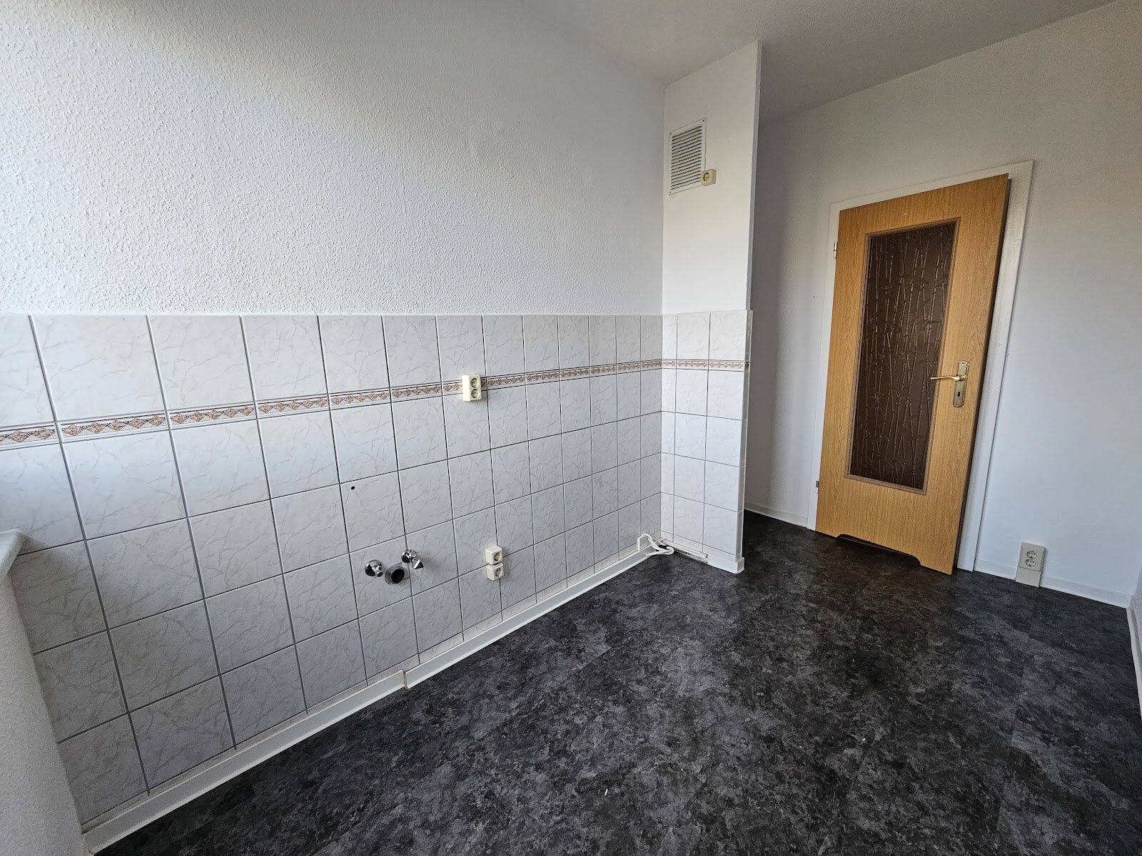 Brüsseler Straße 18, 06128 Halle (Saale)