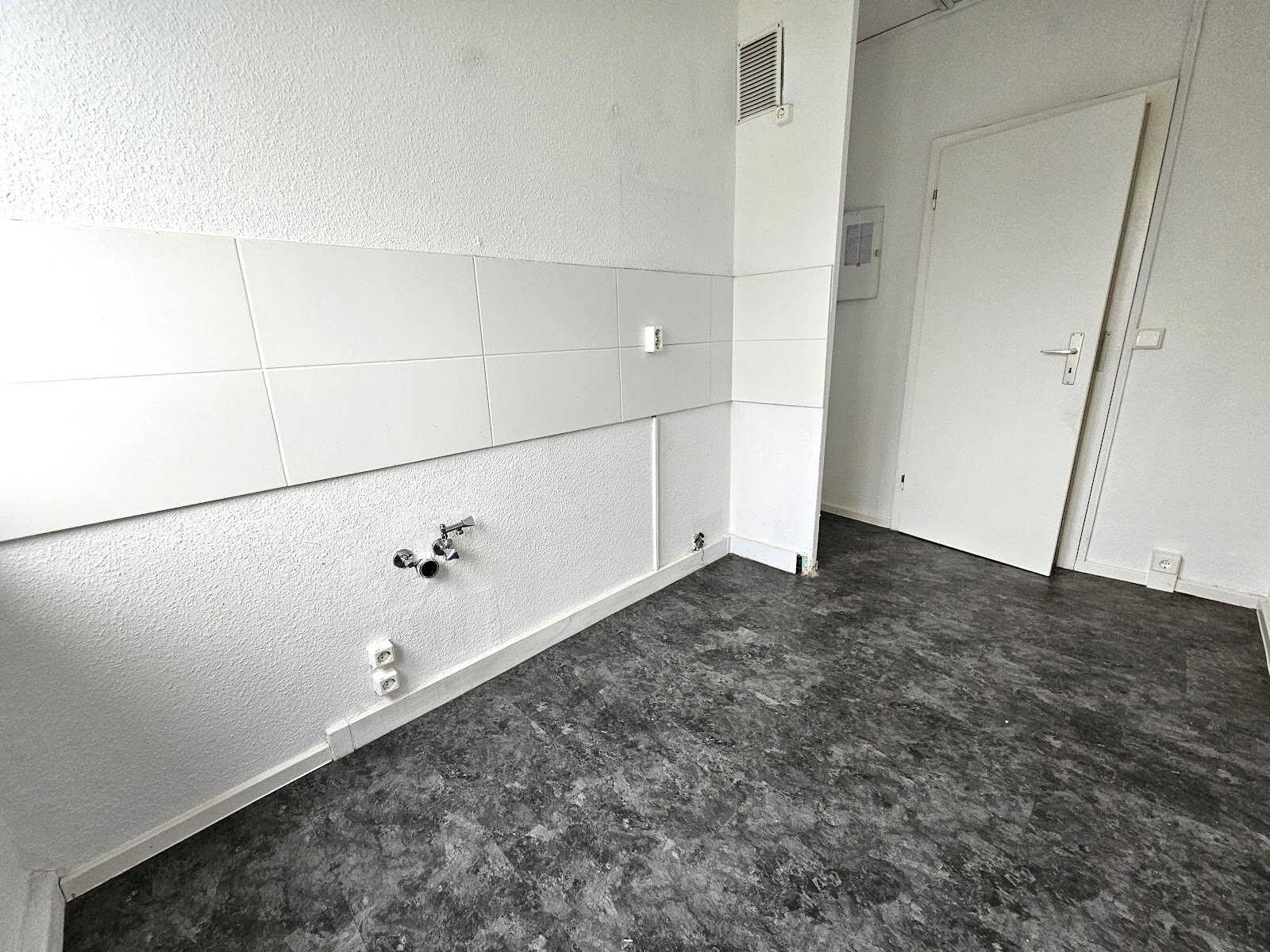 Florentiner Bogen 4, 06128 Halle (Saale)