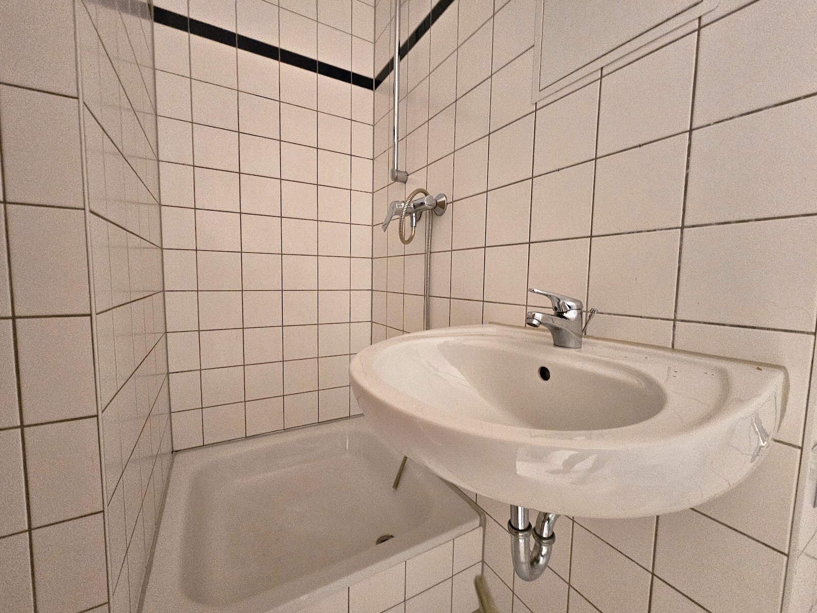 Genfer Straße 18, 06128 Halle (Saale)