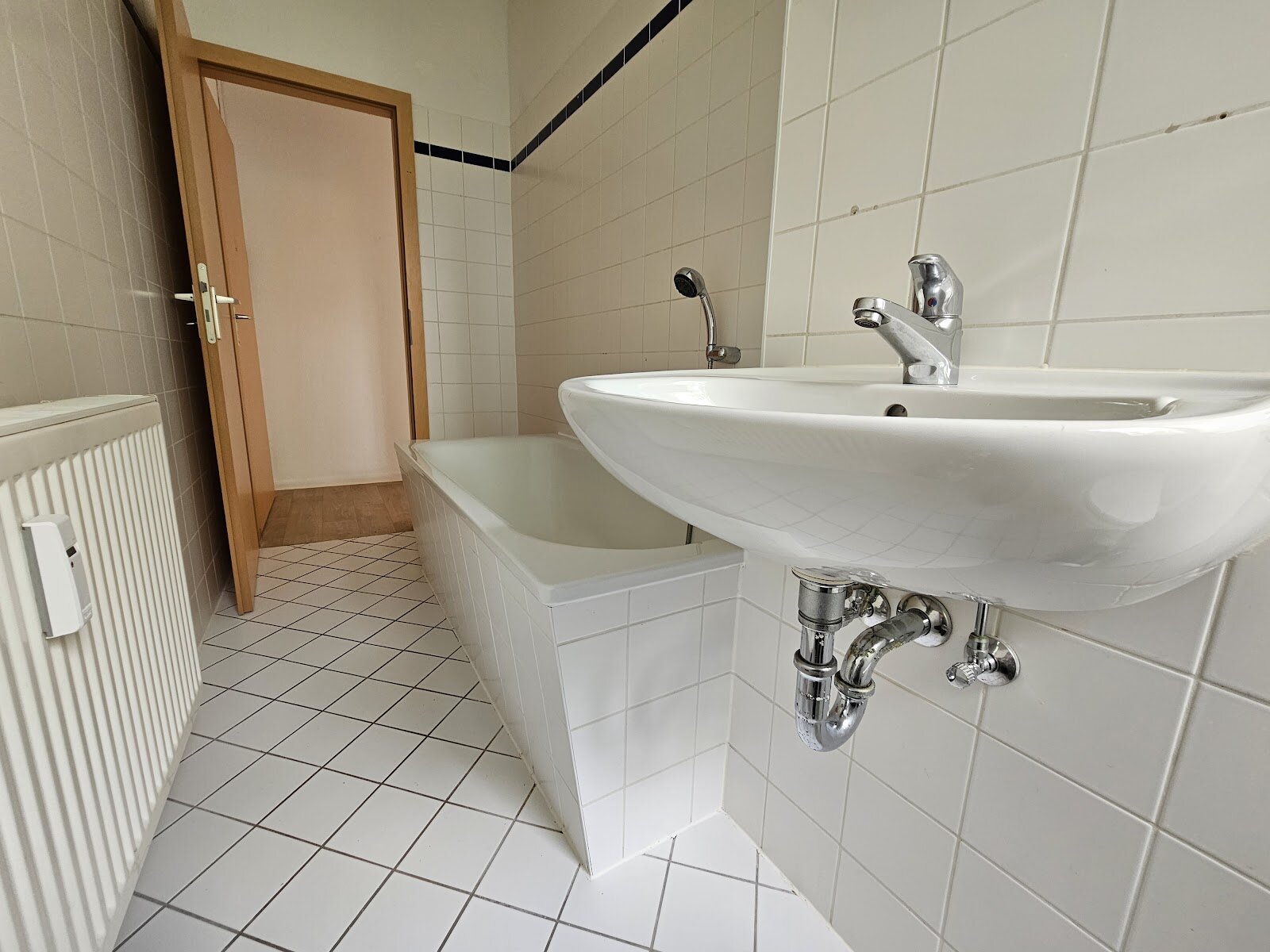 Rigaer Straße 16, 06128 Halle (Saale)