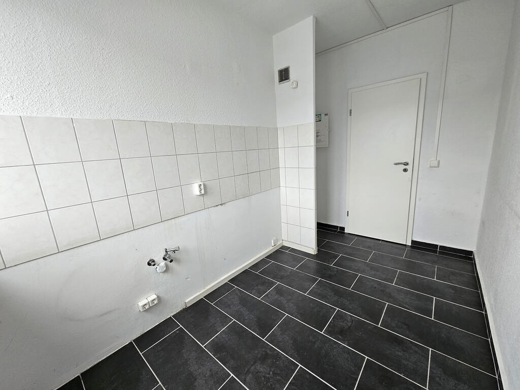 Salzburger Straße 9, 06128 Halle (Saale)