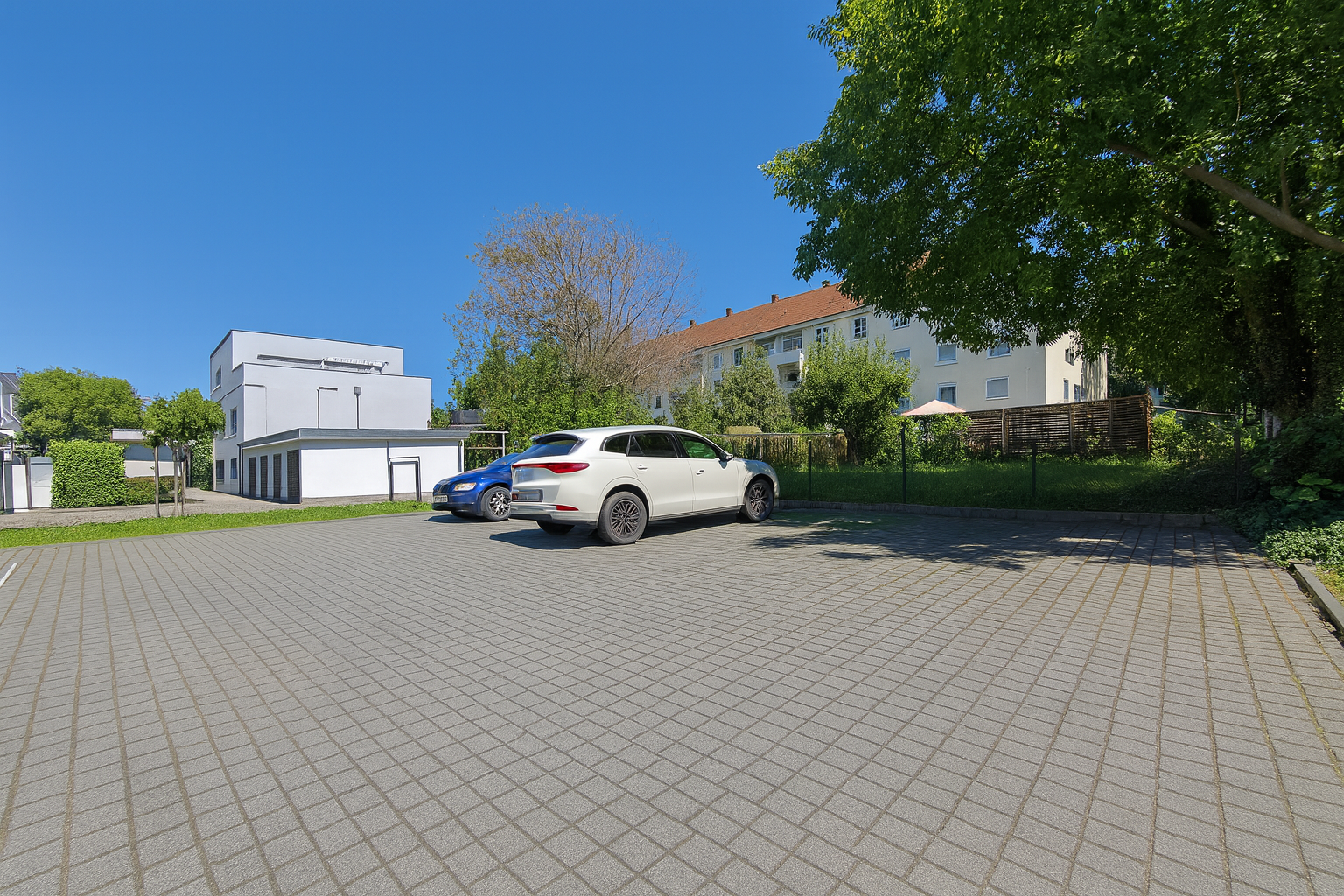 Hölderlinstraße 2, 01157 Dresden