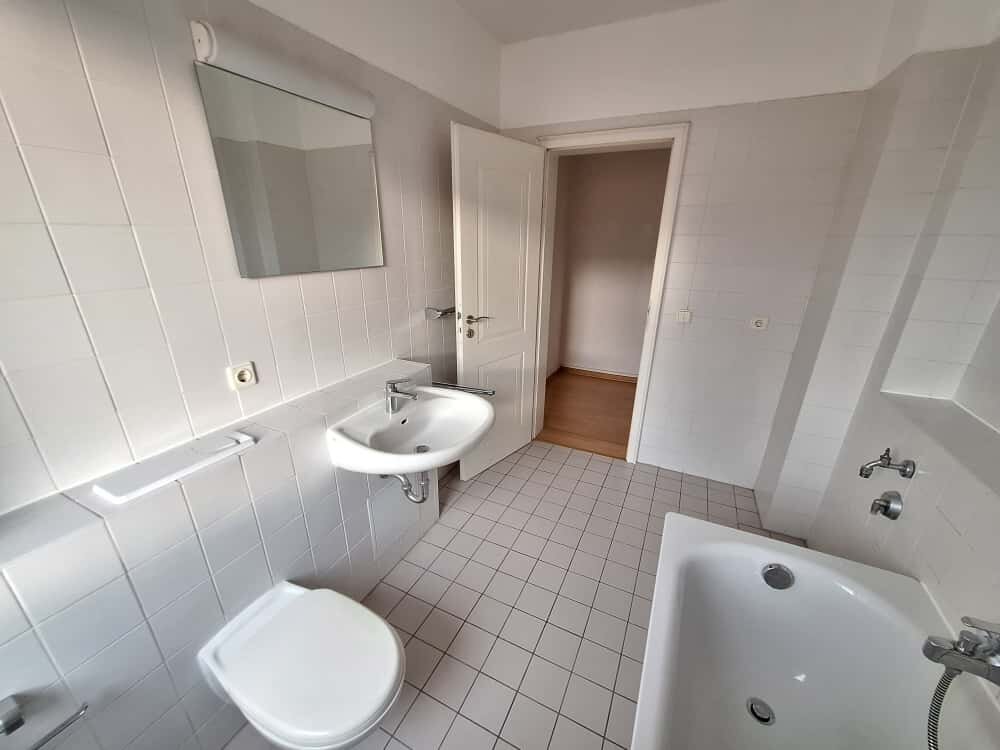Reisewitzer Straße 63, 01159 Dresden Reisewitzer Straße 63, 01159 Dresden
