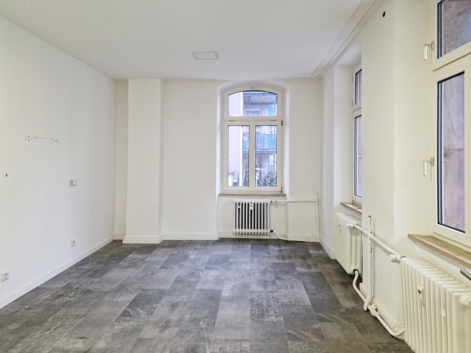 Rothenburger Straße 106, 90439 Nürnberg