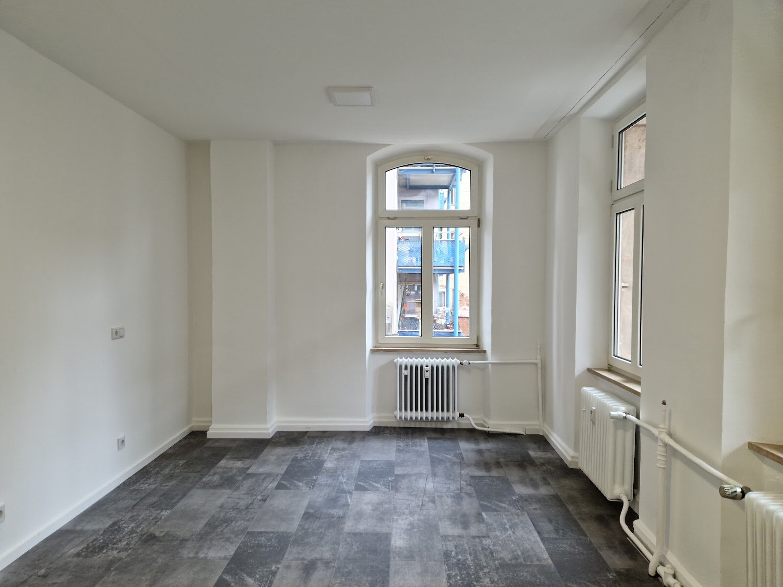 Rothenburger Straße 106, 90439 Nürnberg