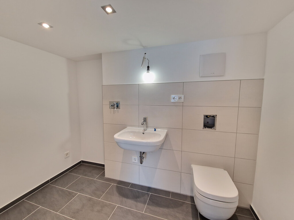 Berliner Straße 12, 04105 Leipzig Berliner Straße 12, 04105 Leipzig