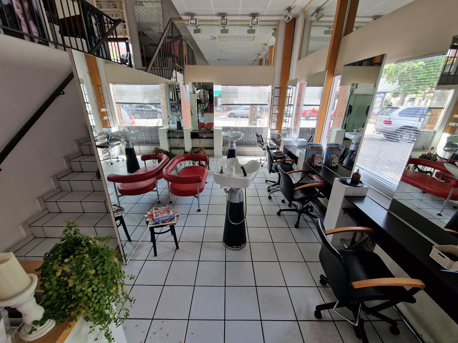 Kaiser-Wilhelm-Platz 8, 45276 Essen