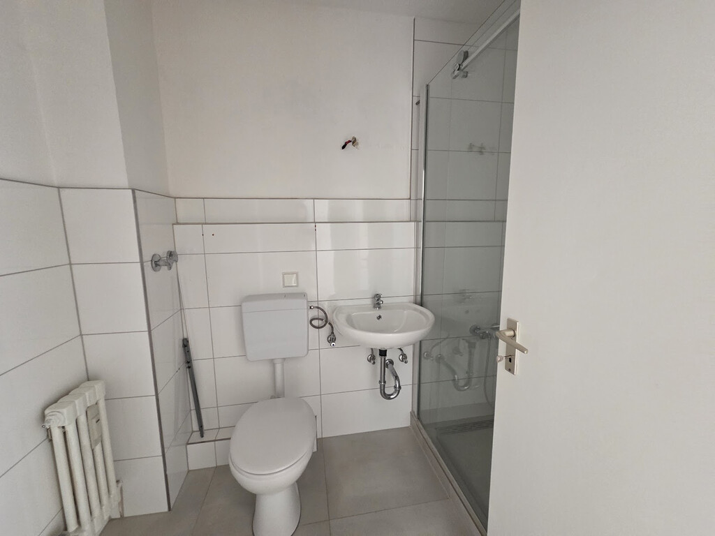 Konrad-Adenauer-Straße 72-80, 51149 Köln