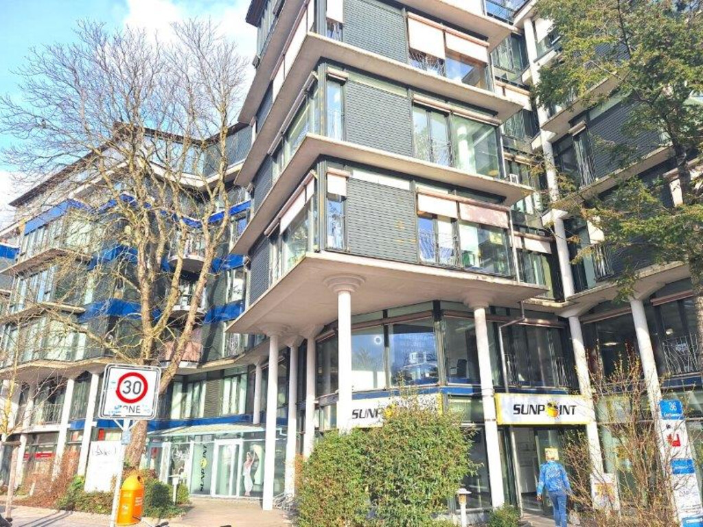 Reichsstraße 12, 14052 Berlin