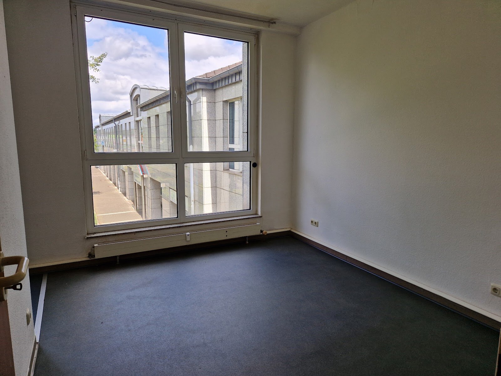 Weststraße 126C, 52134 Herzogenrath