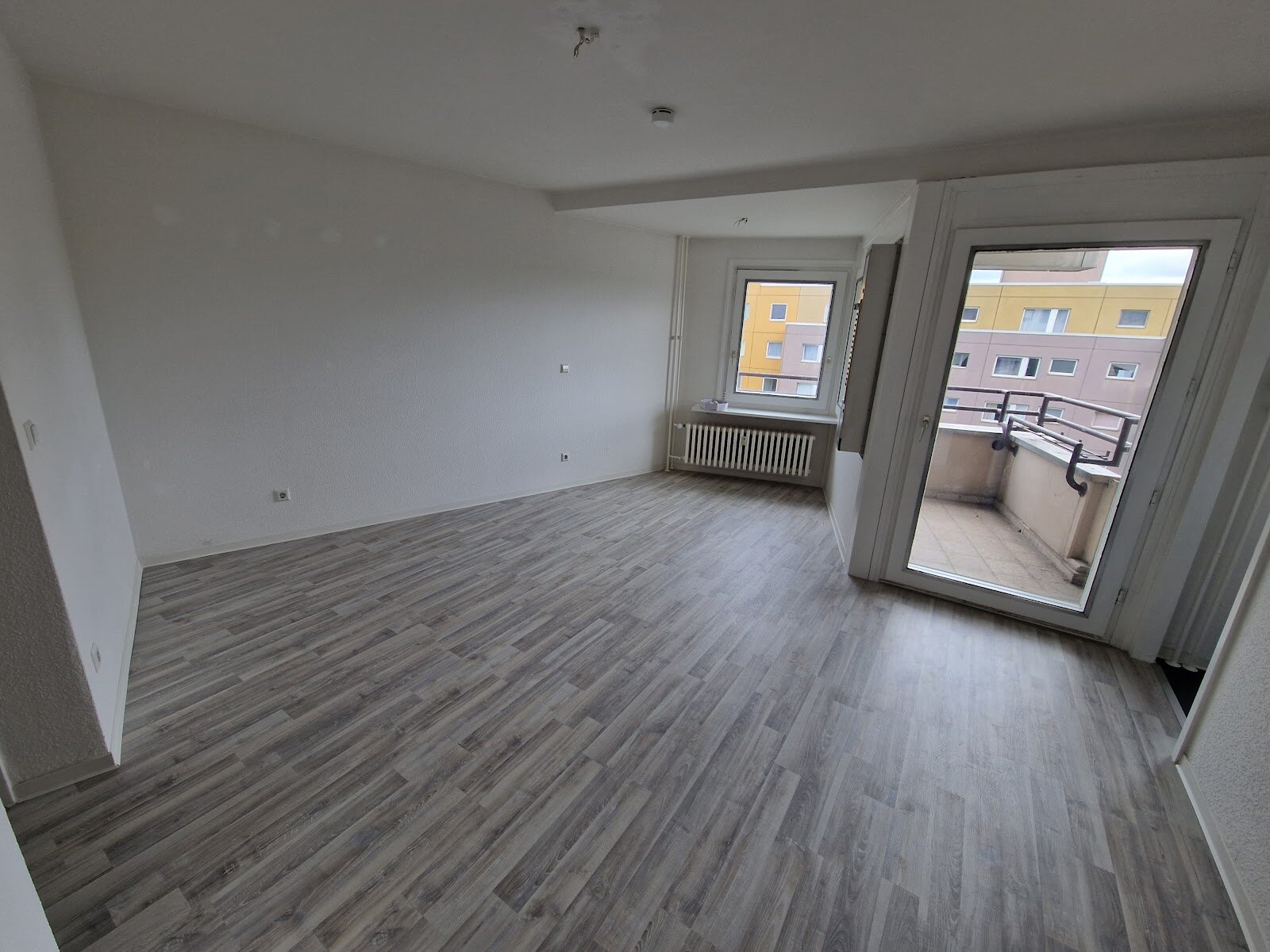 Rohrdamm 56, 13629 Berlin