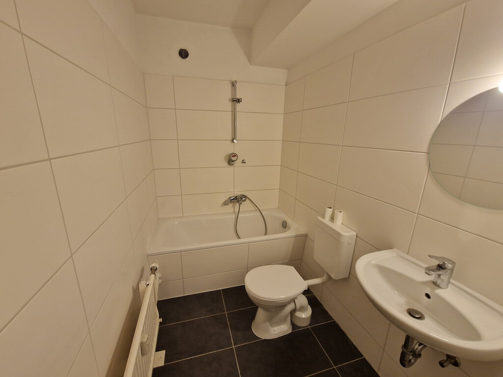 Rohrdamm 56, 13629 Berlin