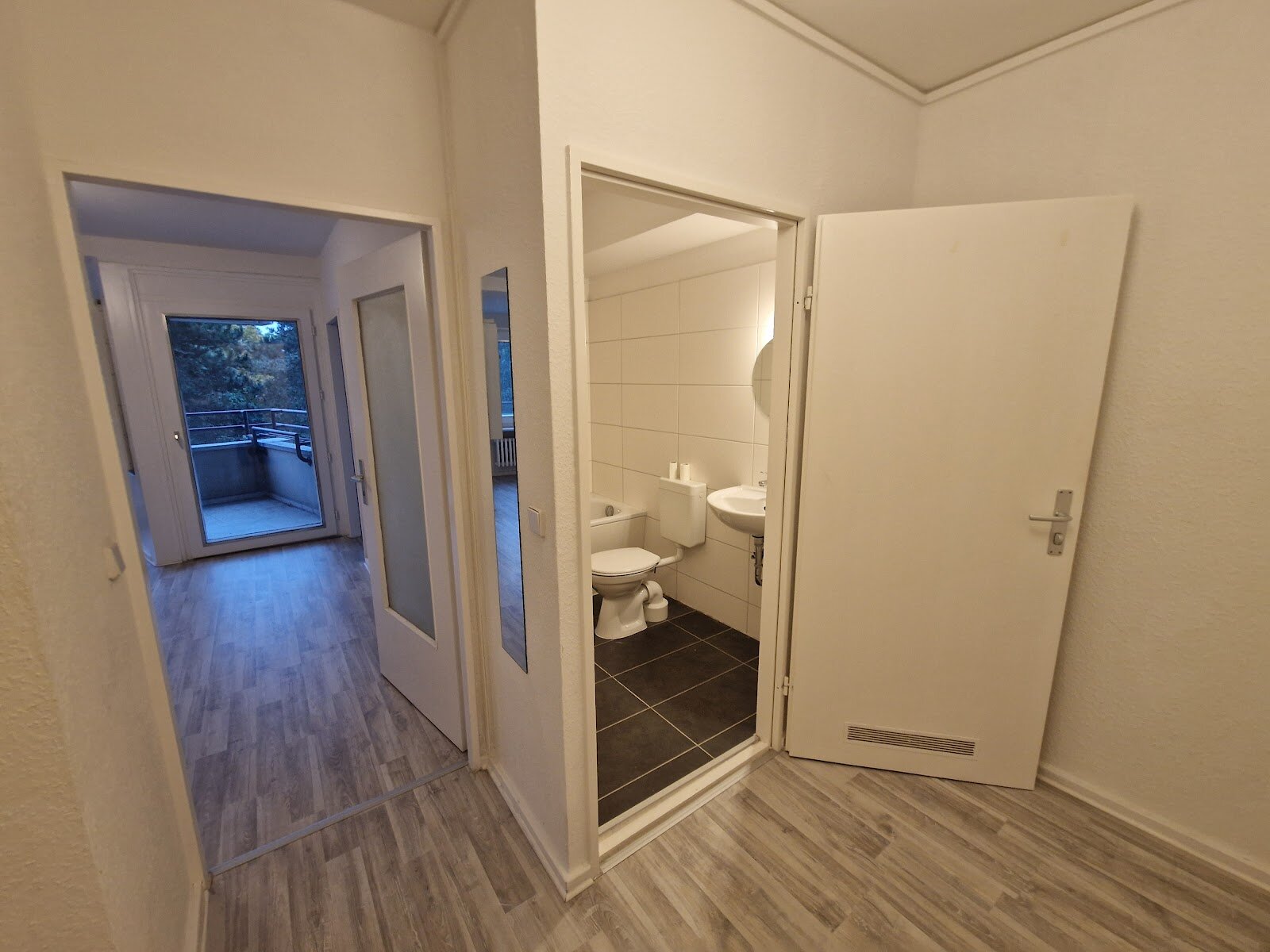 Rohrdamm 56, 13629 Berlin