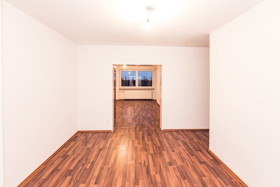Blick in das Wohnzimmer einer Wohnung in Bremerhaven Blick in das Wohnzimmer einer Wohnung in Bremerhaven